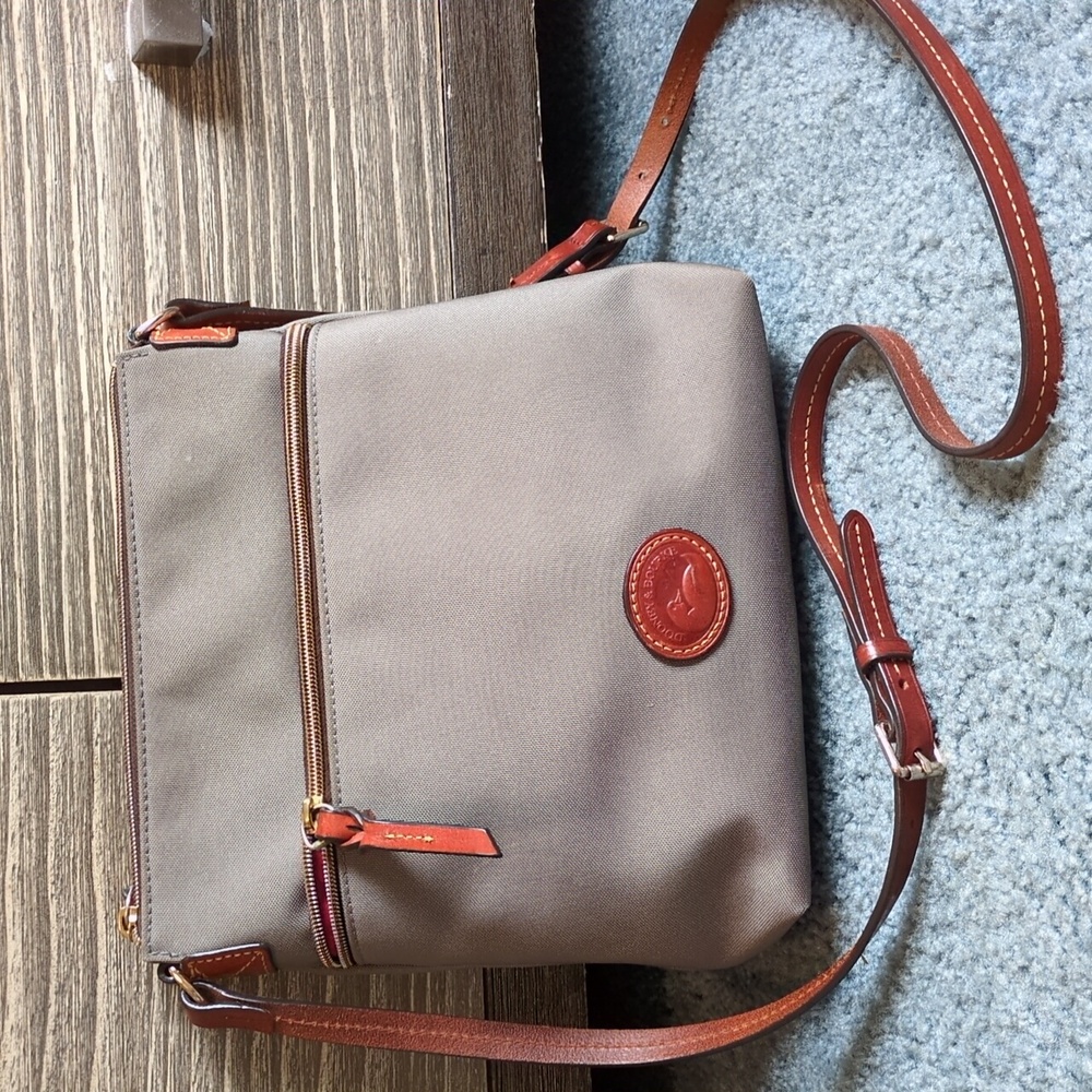 🍒Dooney & Bourke Bag